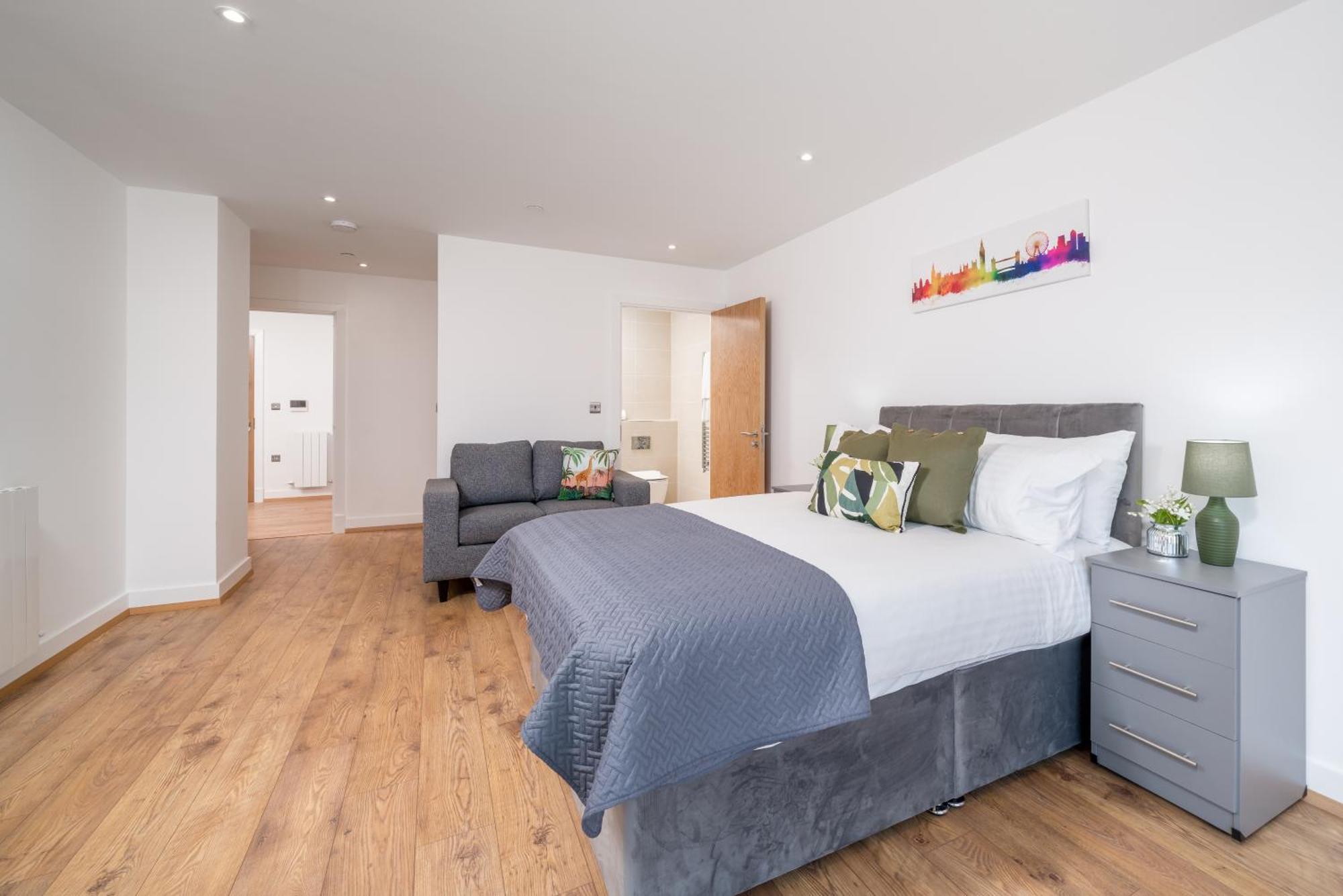 Skyvillion - London River Thames Top Floor Apartments By Woolwich Ferry, Mins To London Excel, O2 Arena , London City Airport With Parking 외부 사진