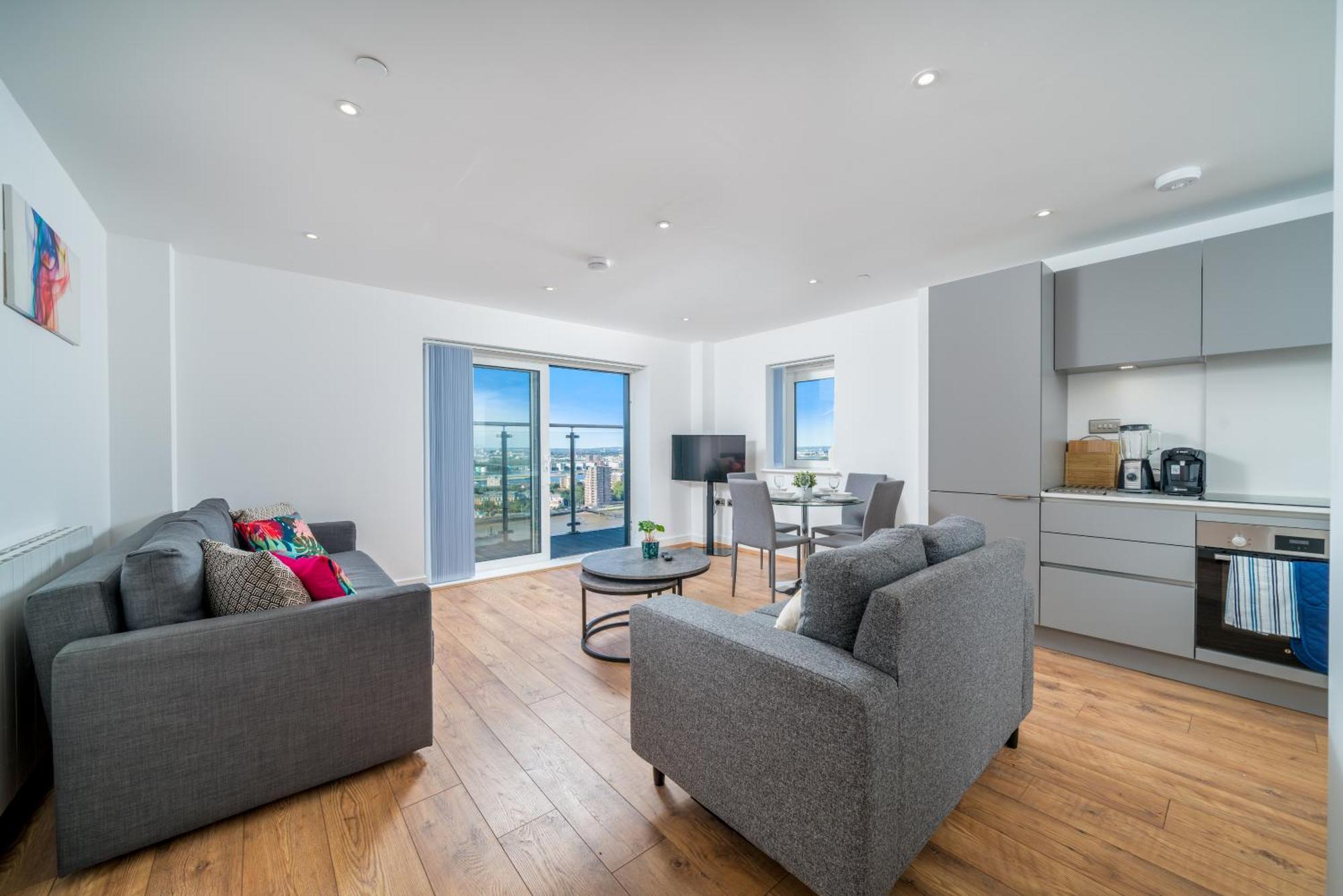 Skyvillion - London River Thames Top Floor Apartments By Woolwich Ferry, Mins To London Excel, O2 Arena , London City Airport With Parking 외부 사진