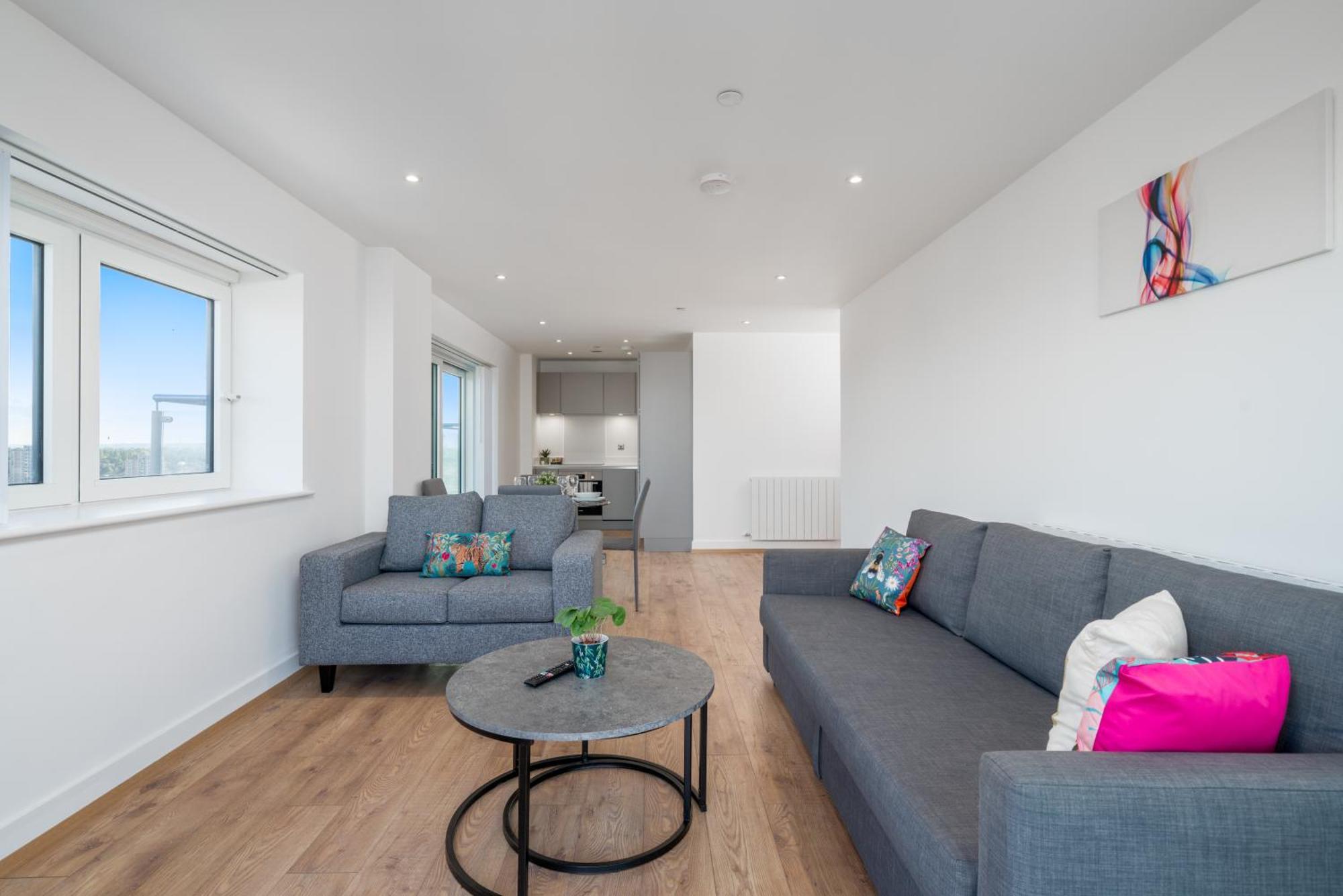 Skyvillion - London River Thames Top Floor Apartments By Woolwich Ferry, Mins To London Excel, O2 Arena , London City Airport With Parking 외부 사진